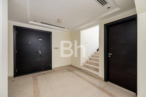 Villa de 3 dormitorios en Jumeirah Park, UAE No. 89788 19