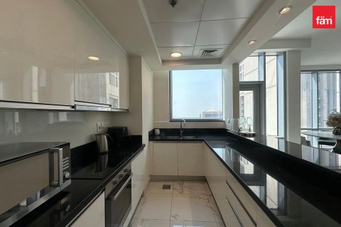 2 bedrooms Apartment in Business Bay, UAE No. 169945 6