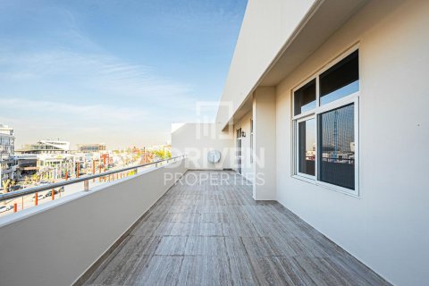 3 bedrooms Apartment in Motor City, UAE No. 138001 4