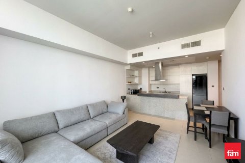 Apartment de 2 dormitorios en Motor City, UAE No. 166576 3