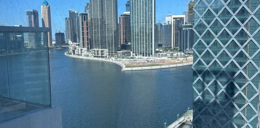 Studio Apartment in Business Bay, UAE No. 169997