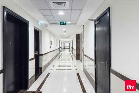 1 bedroom Apartment in Dubai Sports City, UAE No. 169995 16