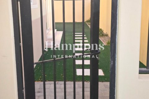 Townhouse de 4 chambres à Villanova, UAE No. 200078 15
