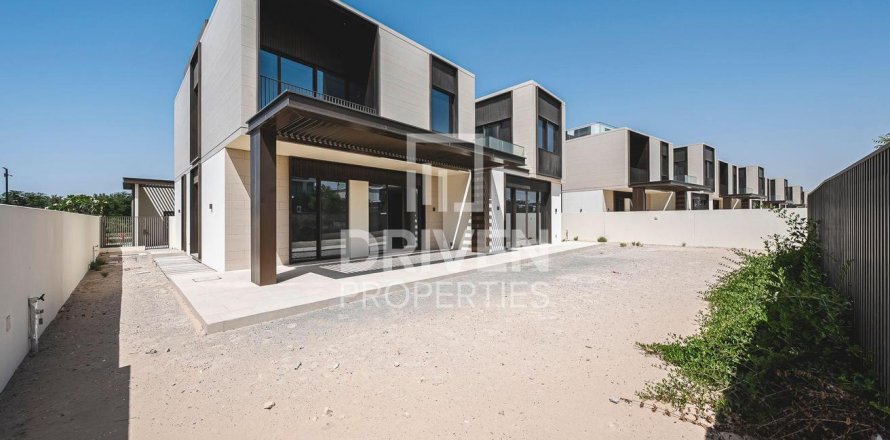 5 bedrooms Villa in Dubai Hills Estate, UAE No. 192765