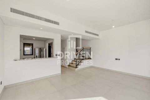5 bedrooms Townhouse in Damac Lagoons, UAE No. 192769 4