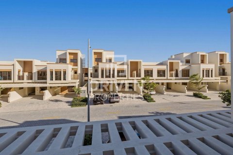 5 bedrooms Townhouse in Damac Lagoons, UAE No. 192769 21