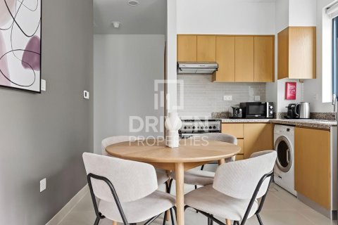 Appartement de 1 chambre à Bellevue Towers, UAE No. 206265
