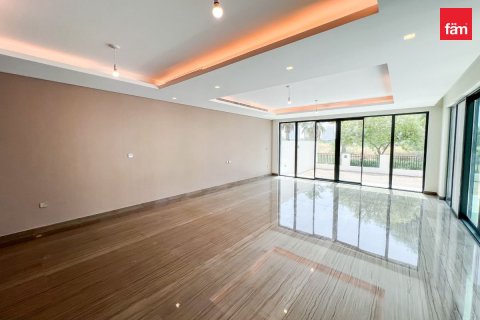 Townhouse de 6 dormitorios en Dubai, UAE No. 167475 9