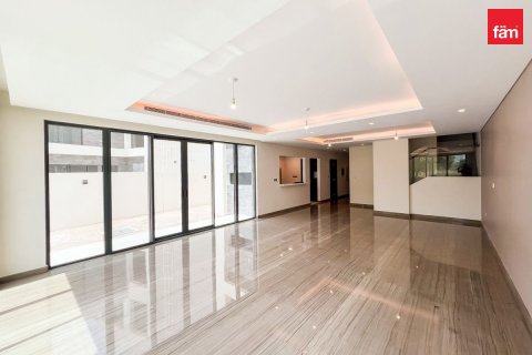 Townhouse de 6 dormitorios en Dubai, UAE No. 167475 5