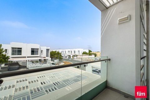3 bedrooms Townhouse in Dubai, UAE No. 105829 17