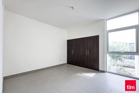 3 bedrooms Townhouse in Dubai, UAE No. 105829 15