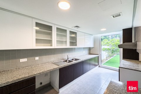 3 bedrooms Townhouse in Dubai, UAE No. 105829 28