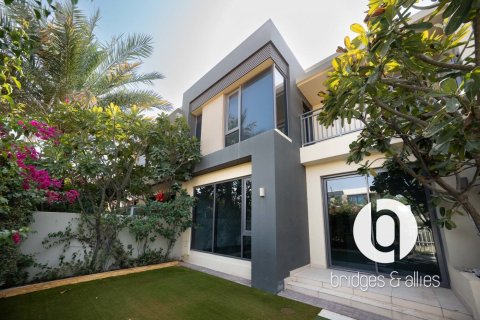 4 bedrooms Villa in Dubai Hills Estate, UAE No. 156408 22