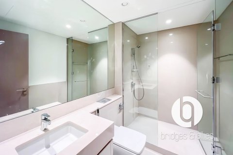 Квартира с 2 спальнями в Даунтаун Дубай (Даунтаун Бурдж Дубай), ОАЭ №156409 4
