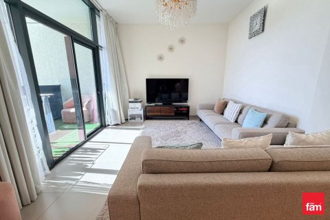 Квартира с 2 спальнями в Дубай Хилс Эстейт, ОАЭ №141445 3