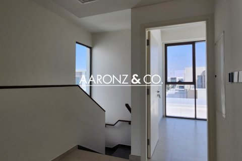 3 bedrooms Villa in Nara, UAE No. 144226 6