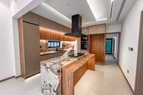 5 bedrooms Villa in The Villa, UAE No. 144222 4