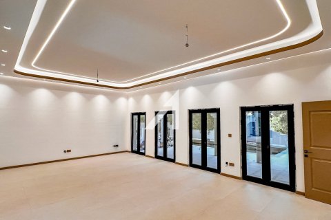 5 bedrooms Villa in The Villa, UAE No. 144222 29