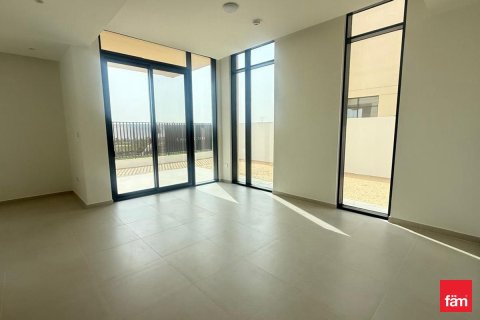 Villa de 4 dormitorios  No. 111479 6