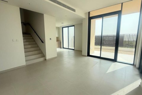 Villa de 4 dormitorios  No. 111479 5