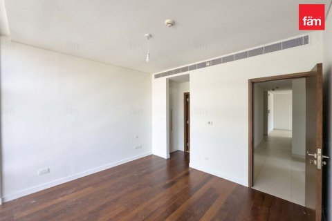 Квартира с 3 спальнями  №111482 17