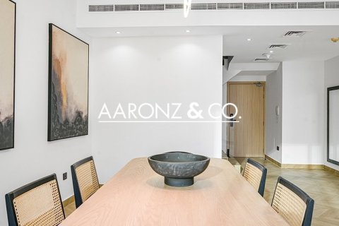 Apartment de 3 dormitorios en Dorra Bay, UAE No. 145881 9