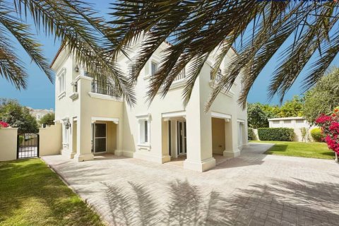 Villa de 4 chambres  No. 114891 2