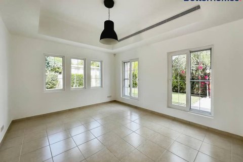 Villa de 4 chambres  No. 114891 11