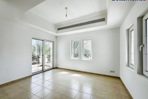 Villa de 4 chambres  No. 114891 3
