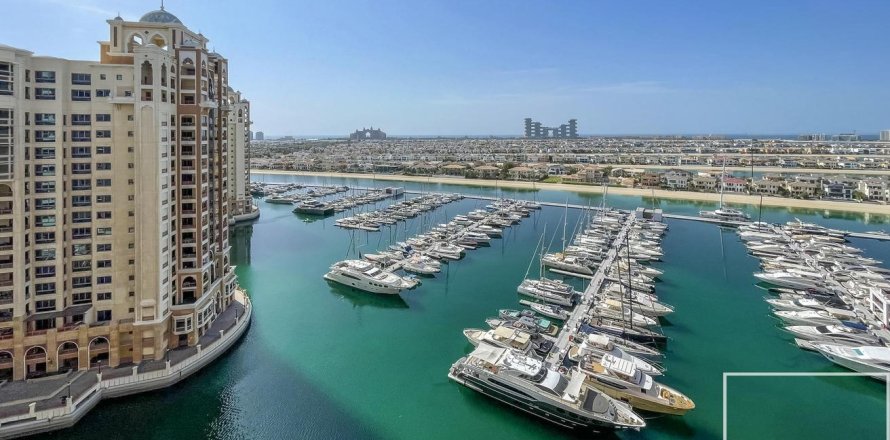 2 bedrooms Apartment in Tiara Residences, UAE No. 194733