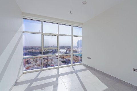 4 bedrooms Apartment in Al Raha Beach, UAE No. 195001 8