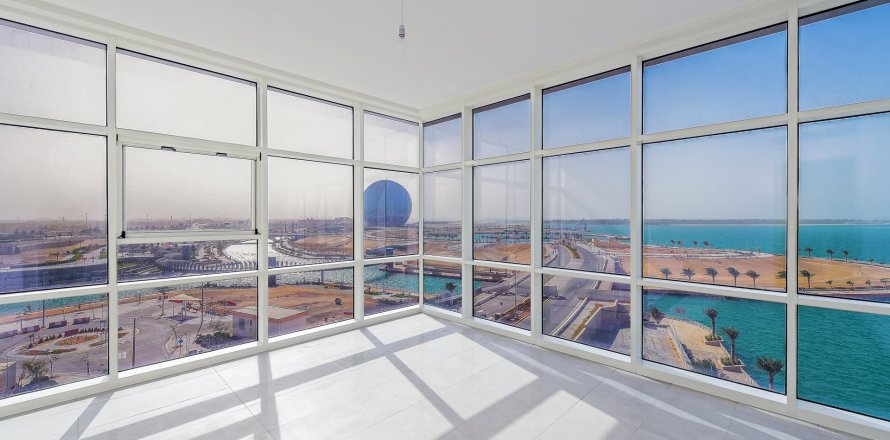 4 bedrooms Apartment in Al Raha Beach, UAE No. 195001