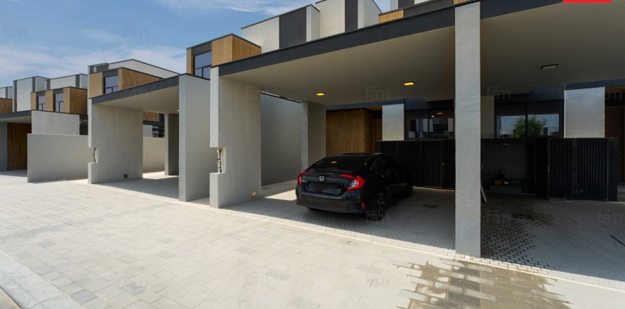 Таунхаус с 3 спальнями в Дубай, ОАЭ №135598