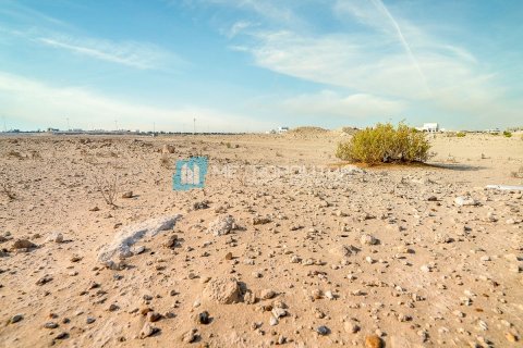 1952m² Land in Khalifa City, UAE No. 79845 12