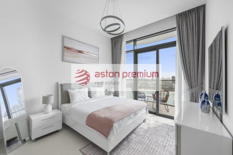 Apartment de 2 dormitorios en EMAAR Beachfront, UAE No. 132514 6