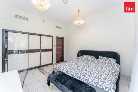 1 bedroom Apartment in Dubai Studio City, UAE No. 169180 14