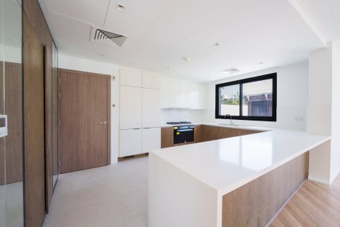 Villa de 4 dormitorios en  Yas Island, UAE No. 208700 22