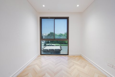 Villa de 4 dormitorios en  Yas Island, UAE No. 208700 10