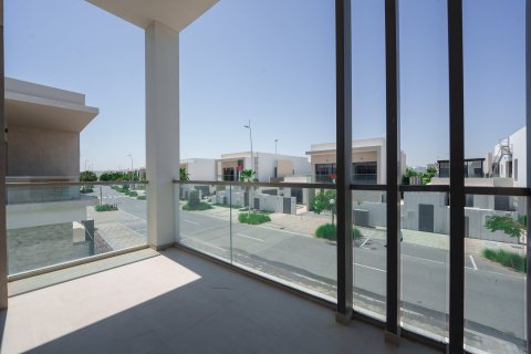 Villa de 4 dormitorios en  Yas Island, UAE No. 208700 26