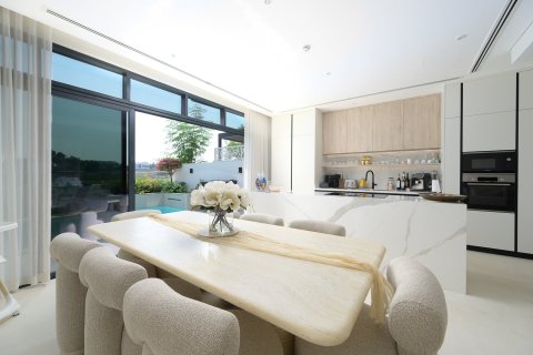 Таунхаус с 4 спальнями в Jumeirah Luxury, ОАЭ №208696 4