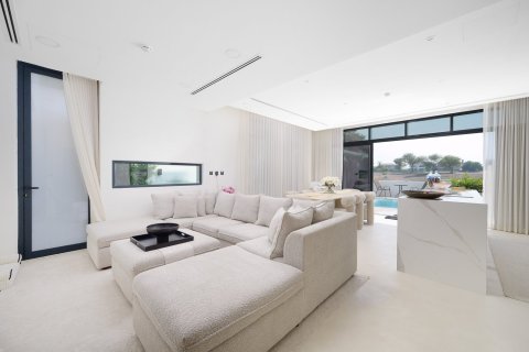 Таунхаус с 4 спальнями в Jumeirah Luxury, ОАЭ №208696 9