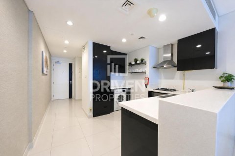 3 bedrooms Apartment in Business Bay, UAE No. 190676 7