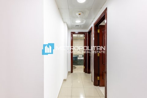 Квартира с 3 спальнями №119374 13