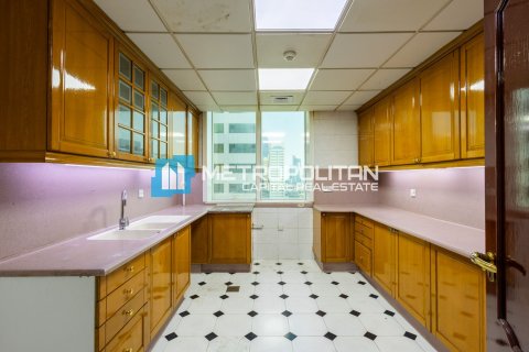 Квартира с 3 спальнями №119374 8