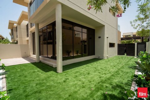 Townhouse de 3 chambres à Dubai, UAE No. 104079 12