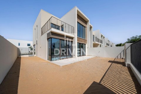 Townhouse de 4 dormitorios No. 120632 4