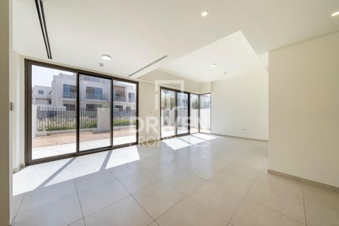 Townhouse de 4 dormitorios No. 120632 7