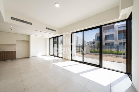 Townhouse de 4 dormitorios No. 120632 9