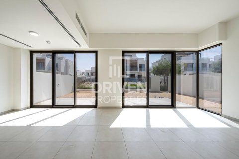 Townhouse de 4 dormitorios No. 120632 8