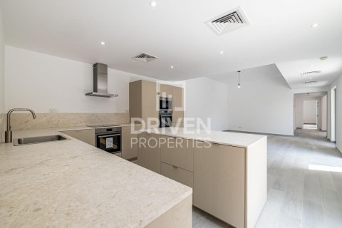 Villa de 4 chambres  No. 120633 2